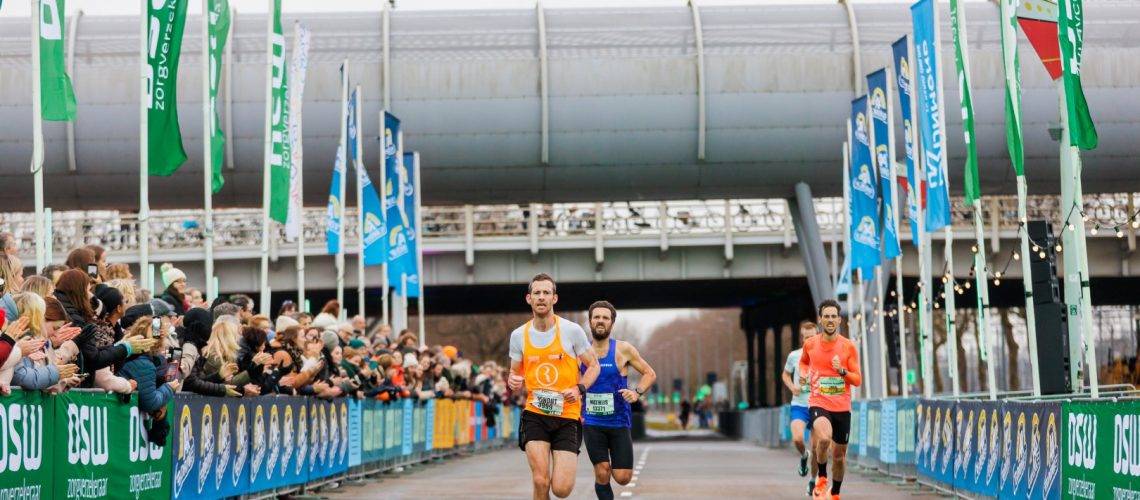 DSW Bruggenloop Rotterdam 15 KM